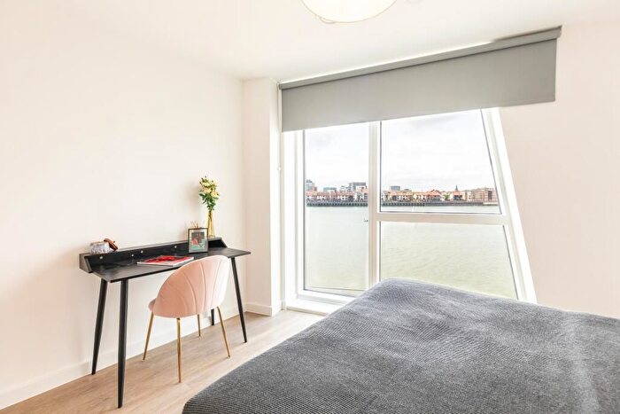 2 Bedroom Flat To Rent In Centenary Plaza, Southampton, SO19