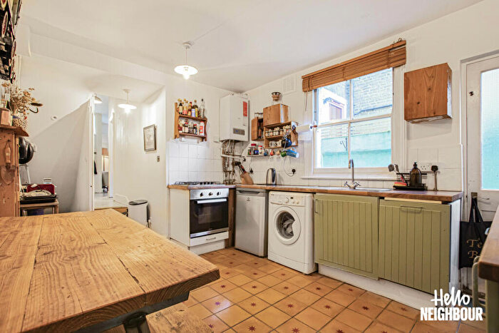 2 Bedroom Apartment To Rent In Kemerton Road, London, SE5