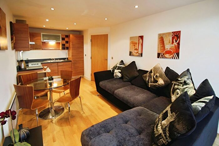 1 Bedroom Flat To Rent In Cartier House, The Boulevard, Leeds, West Yorkshire, LS10