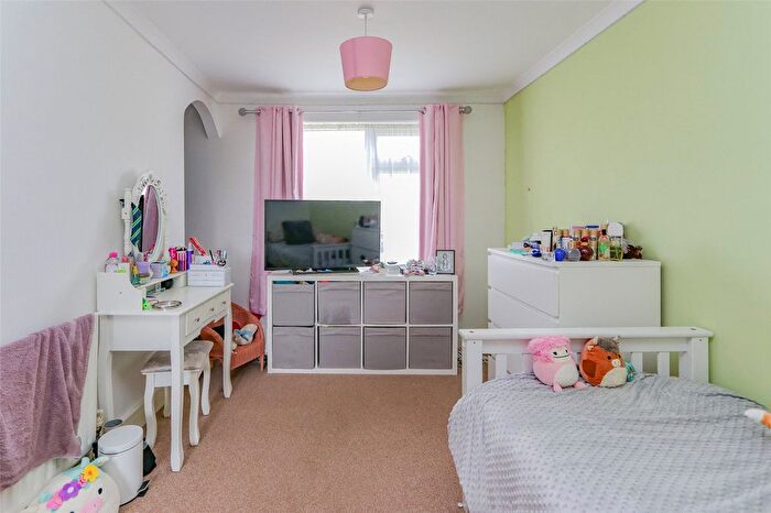 3 Bedroom End Of Terrace House For Sale In Orion Drive, Little Stoke, Bristol, BS34