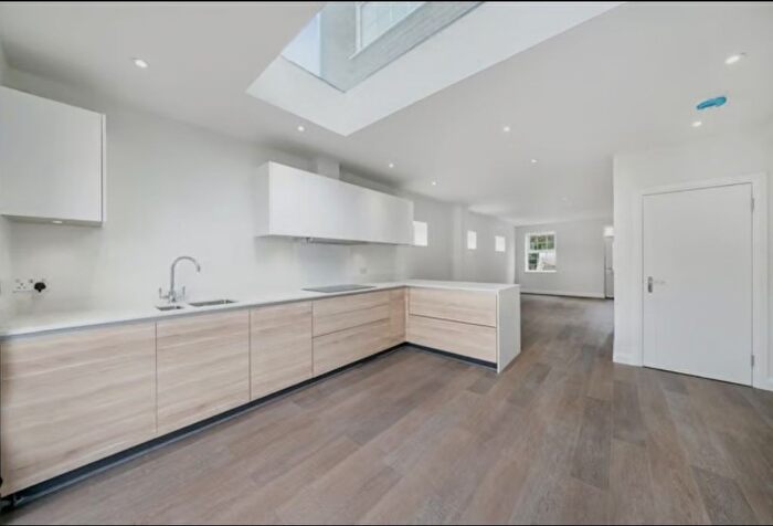 2 Bedroom End Of Terrace House To Rent In Romborough Gardens, London, SE13