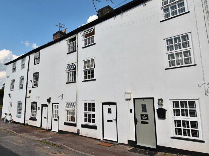 2 Bedroom Cottage To Rent In West Row, Darley Abbey Village, Derby, DE22
