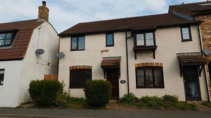 3 Bedroom End Of Terrace House To Rent In Sheffield Terrace, Needingworth, PE27