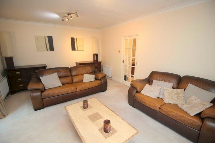 4 Bedroom Detached House To Rent In Jesmond Park Mews, Jesmond, Newcastle Upon Tyne, NE7