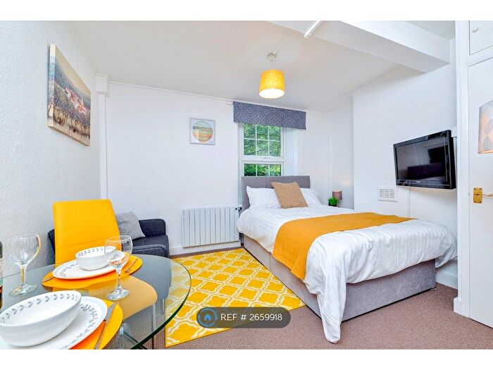 Studio To Rent In Scotgate, Stamford, PE9