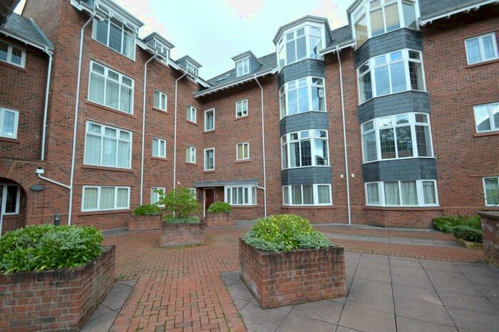 2 Bedroom Apartment To Rent In Station Road, Wilmslow, SK9