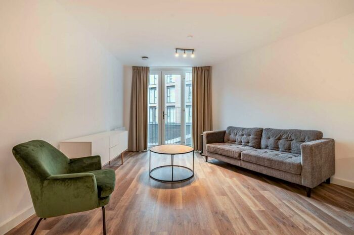 1 Bedroom Flat To Rent In The Wullcomb, Highcross Street, , Furnished, LE1
