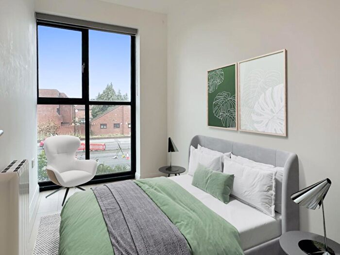 2 Bedroom Apartment To Rent In Chesterfield House, Bath Road, Slough, Berkshire, SL1