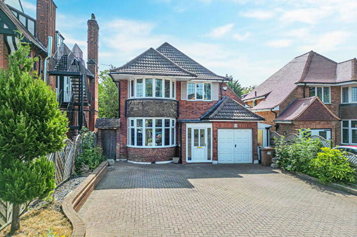 4 Bedroom Detached House For Sale In Lode Lane, Solihull, B91