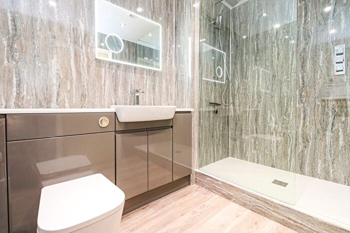 3 Bedroom Flat For Sale In Denton Mill Close, Carlisle, CA2