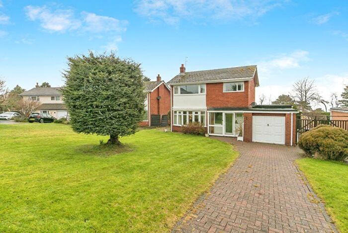 3 Bedroom Detached House For Sale In Sunningdale Avenue, Colwyn Heights, Colwyn Bay, Conwy, LL29