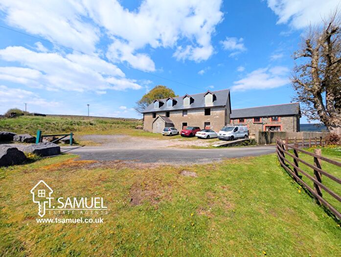 5 Bedroom Detached House For Sale In Farmhouse At Lan Farm Llanwonno Road, Mountain Ash, Mountain Ash, CF45