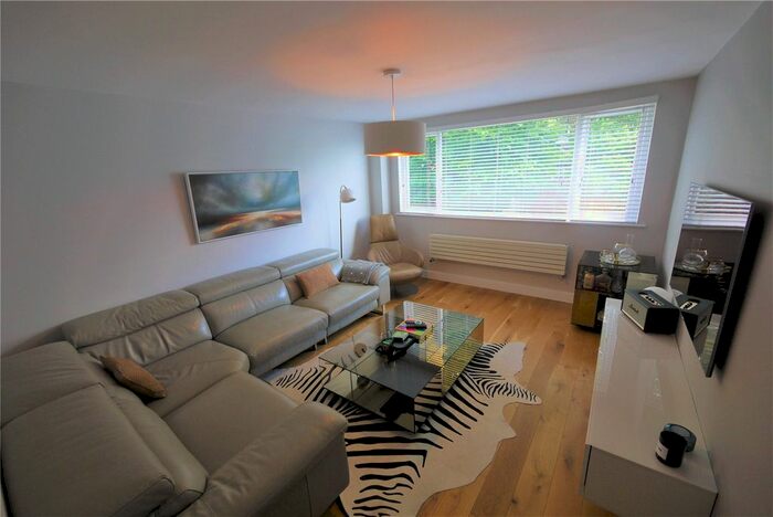 3 Bedroom Terraced House To Rent In Regency Court, Brentwood, CM14