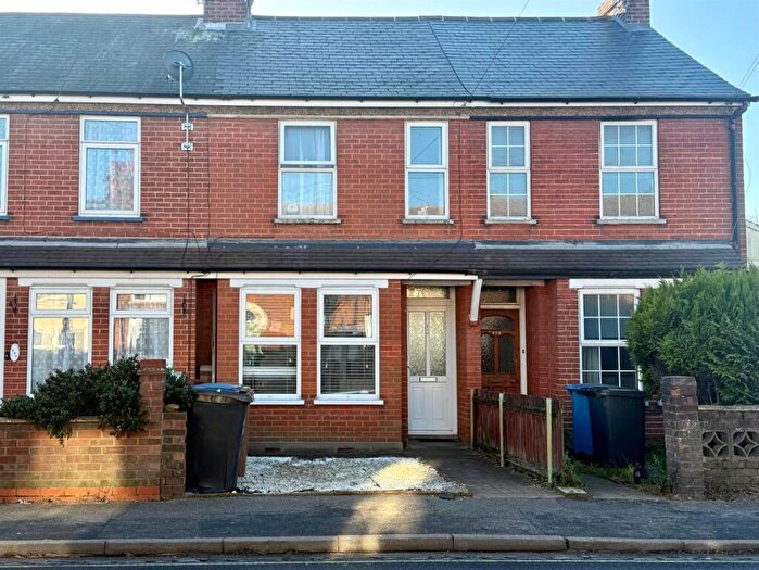3 Bedroom Terraced House For Sale In Woodbridge Road, Ipswich, IP4