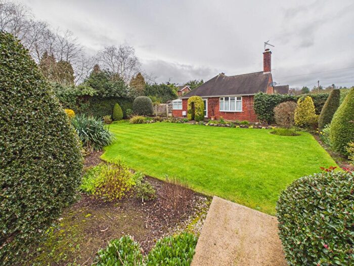 3 Bedroom Detached Bungalow For Sale In Hollyfield, Gresford, LL12