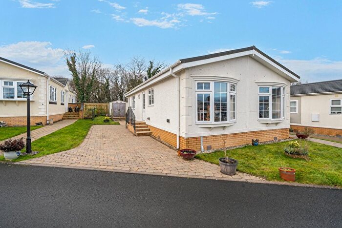 2 Bedroom Park Home For Sale In Meadowlands Court, Poundstock, Bude, Cornwall, EX23