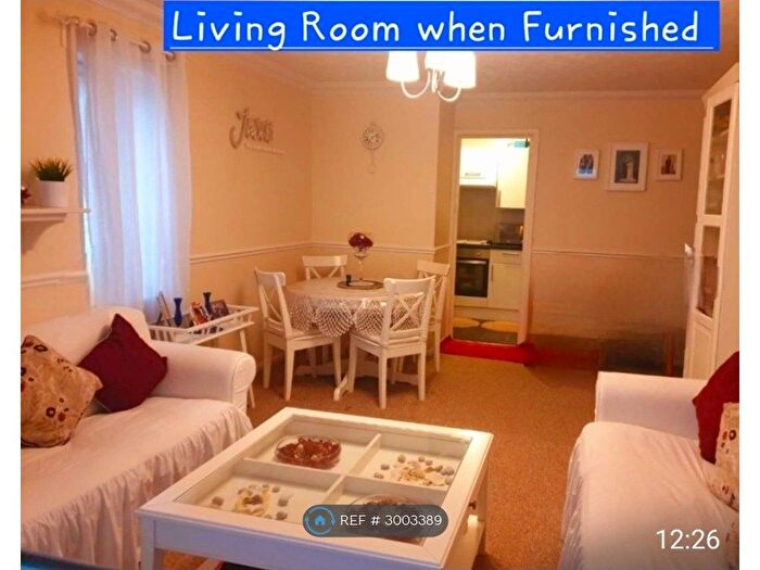 2 Bedroom Flat To Rent In Bloxworth Close, Wallington, SM6