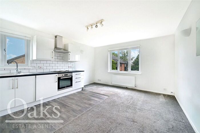 1 Bedroom Flat To Rent In Hardcastle Close, Addiscombe, CR0