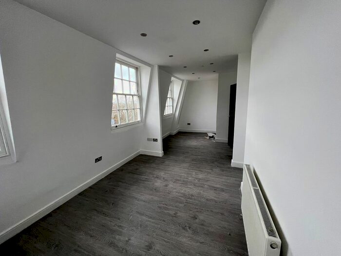 Studio To Rent In Rigby House, Watford, WD17
