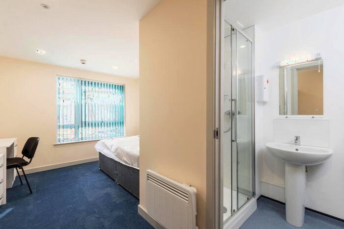 1 Bedroom Apartment To Rent In Fawcett Road, Southsea, PO4