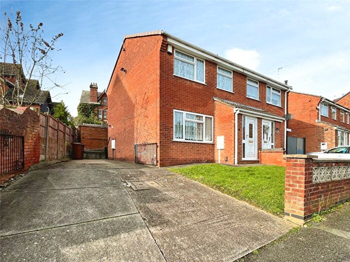 3 Bedroom Semi-Detached House To Rent In Norman Street, Ilkeston, Derbyshire, DE7