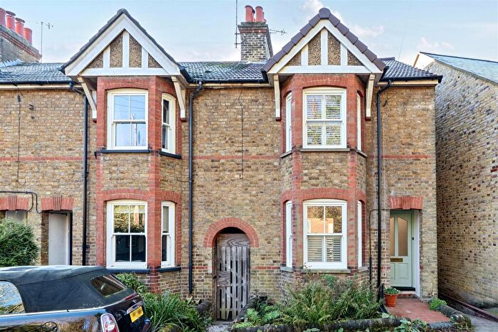 3 Bedroom Semi Detached House For Sale In George Street, Berkhamsted, HP4