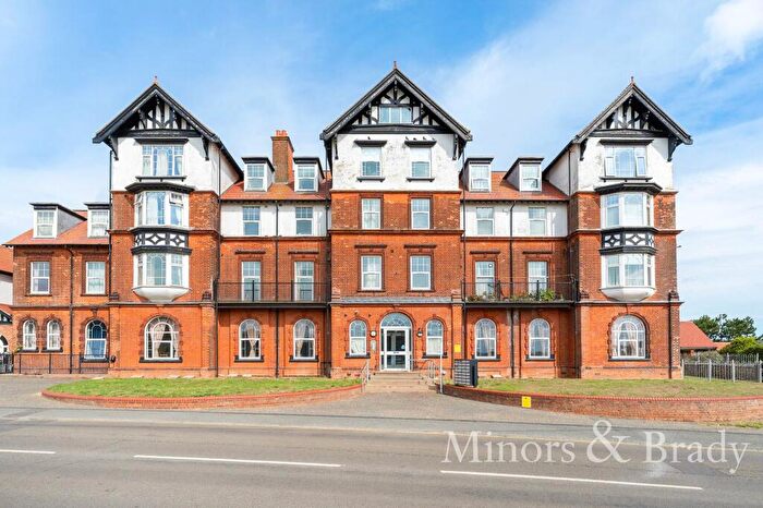 1 Bedroom Flat To Rent In Trafalgar Court, Cromer Road, NR11