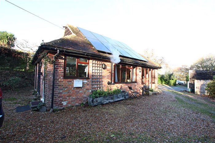 1 Bedroom Cottage To Rent In Burton Park Road, Petworth, GU28