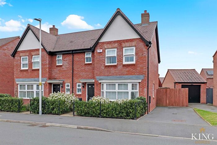 3 Bedroom Semi Detached House For Sale In Spearhead Road, Bidford-On-Avon, Alcester, B50