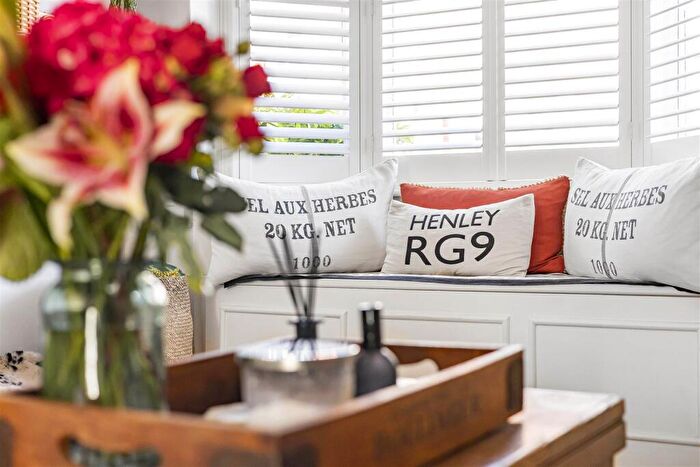 2 Bedroom End Of Terrace House For Sale In York Road, Henley-On-Thames, RG9