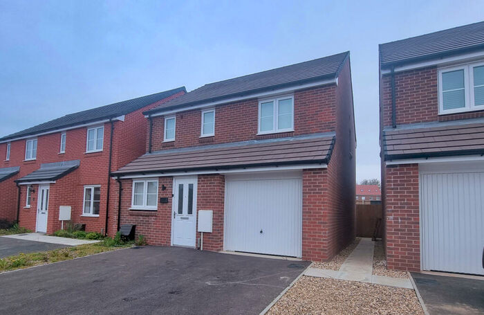 3 Bedroom House To Rent In Ponting Place, Salisbury, SP2