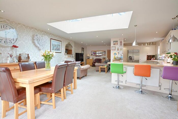 3 Bedroom Semi Detached House For Sale In St Marys Drive, Pound Hill, RH10