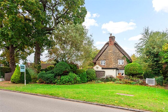 2 Bedroom Semi-Detached House For Sale In Main Road, Biddenham, Bedfordshire, MK40