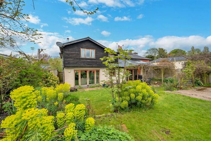 4 Bedroom Semi-Detached House For Sale In Finningham Road, Walsham-Le-Willows, Bury St. Edmunds, IP31