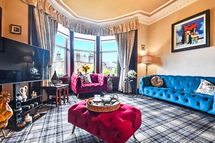 4 Bedroom Semi-Detached House For Sale In Manor Crescent, Inverclyde, Gourock, PA19