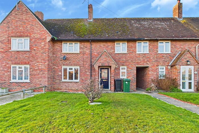 2 Bedroom Terraced House For Sale In Garsons Road, Emsworth, PO10