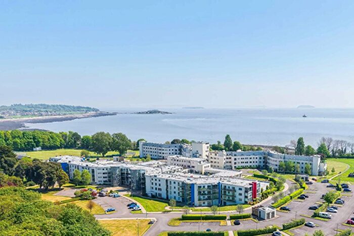 2 Bedroom Apartment For Sale In Headlands, Hayes Point, Sully, CF64