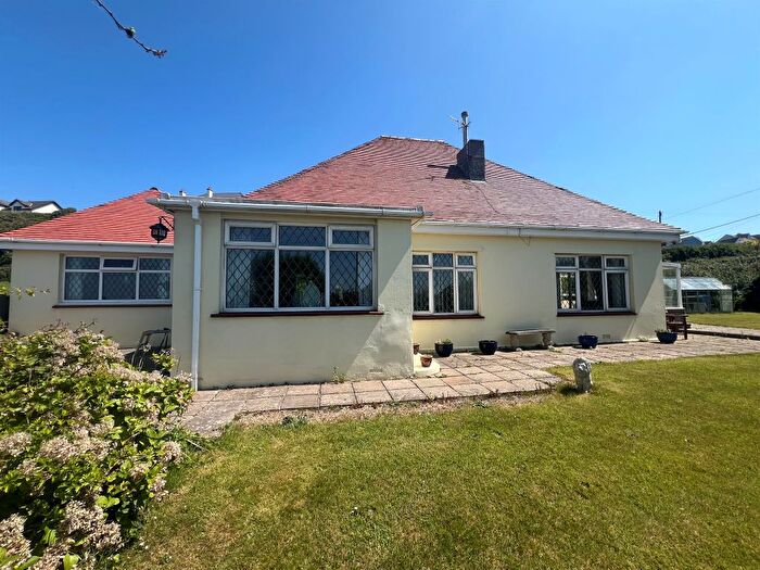 4 Bedroom Detached House For Sale In Main Road, Ogmore-By-Sea, CF32