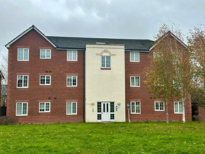 2 Bedroom Flat For Sale In Broomfield Walk, Hereford, HR2