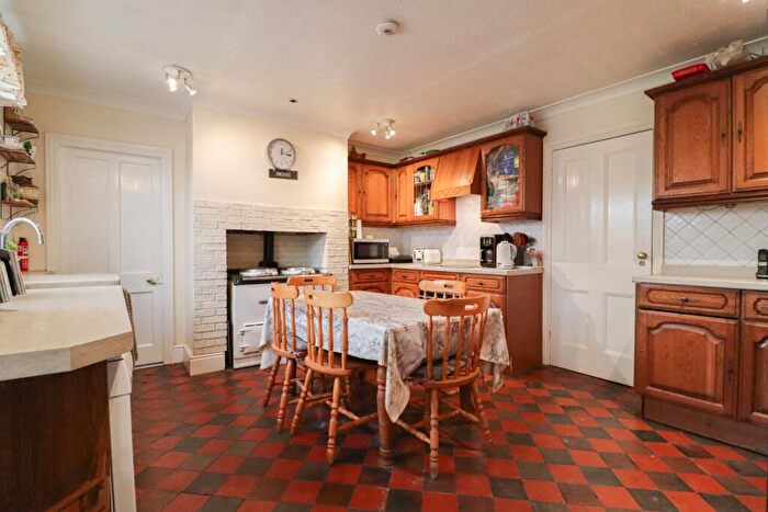 5 Bedroom Detached House For Sale In Chalk Road, Wisbech, PE14