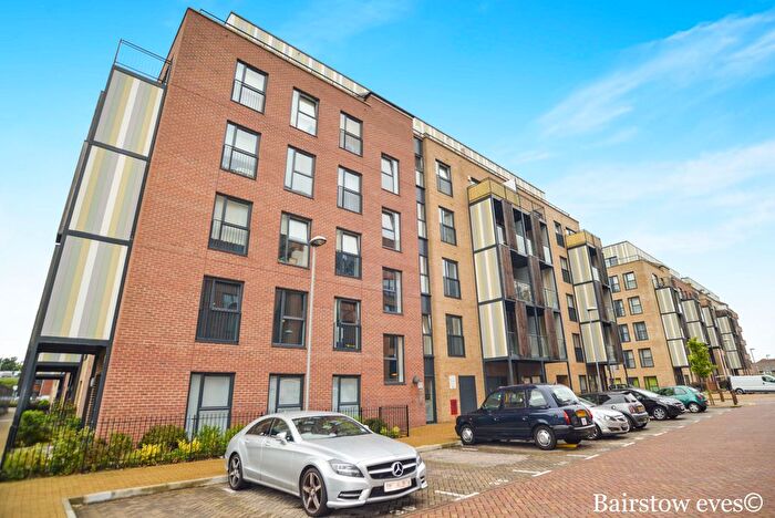 1 Bedroom Flat To Rent In Maxwell Road, Romford, RM7