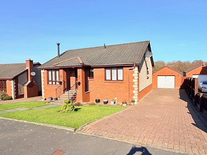 2 Bedroom Detached Bungalow For Sale In Curling Knowe, Crossgates, KY4