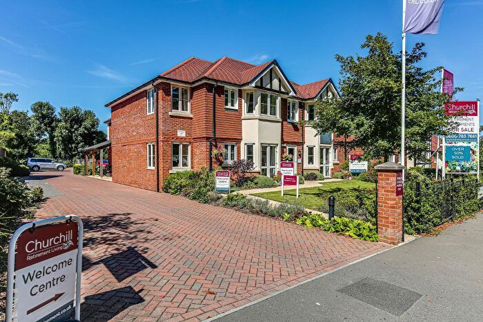 1 Bedroom Retirement Property For Sale In Addington Road, South Croydon, CR2