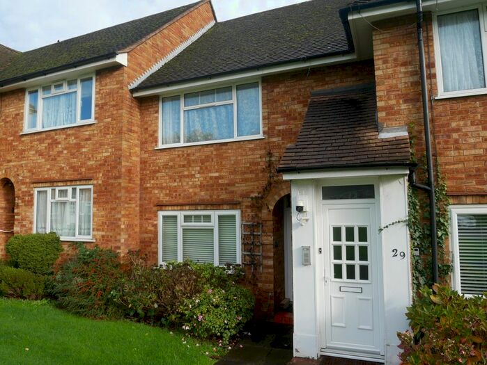 2 Bedroom Flat To Rent In Kerry Court, Stanmore, Middx, HA7