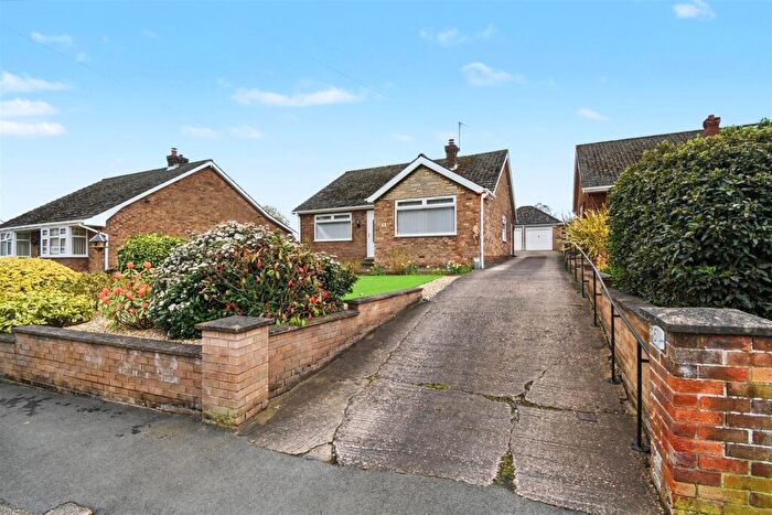 3 Bedroom Bungalow For Sale In Greenhill, Broughton, Brigg, DN20