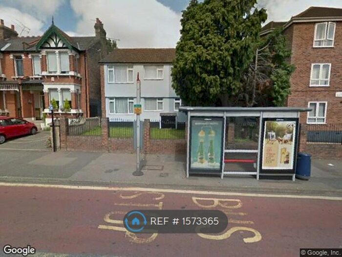 1 Bedroom Maisonette To Rent In Albert Road, London, E18