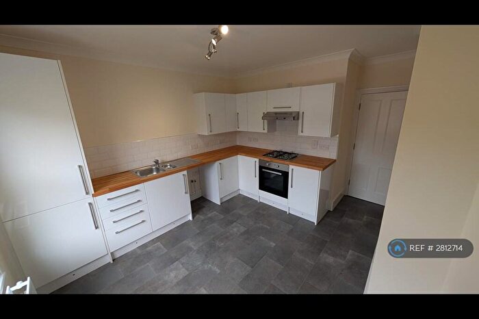 4 Bedroom Maisonette To Rent In Brunswick Square, Herne Bay, CT6