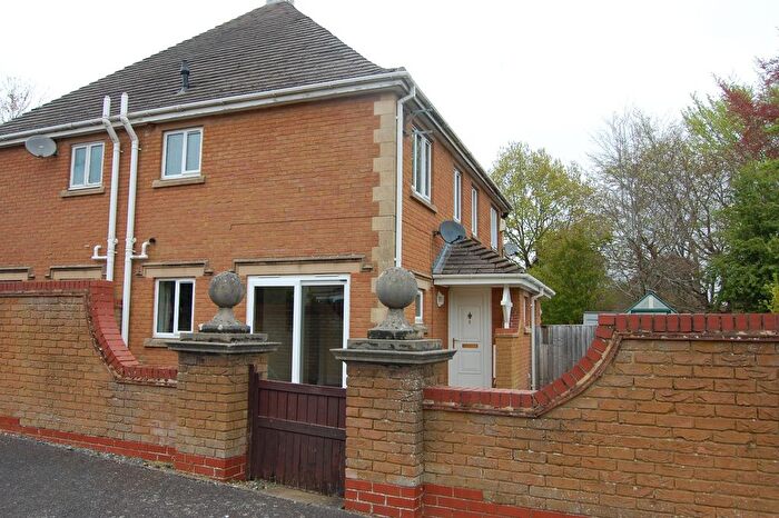 1 Bedroom Semi-Detached House For Sale In Northfield Green, East Haddon, Northampton, NN6