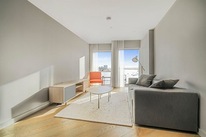 2 Bedroom Flat To Rent In No., Upper Riverside, Cutter Lane, Greenwich Peninsula, SE10