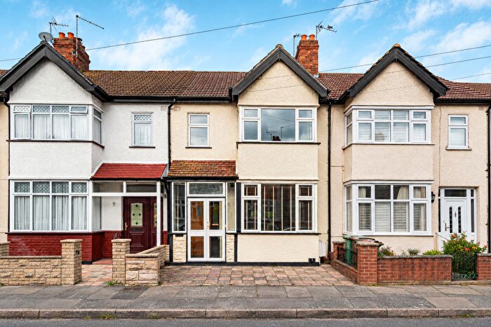 3 Bedroom Terraced House For Sale In Rectory Road, Sutton, SM1